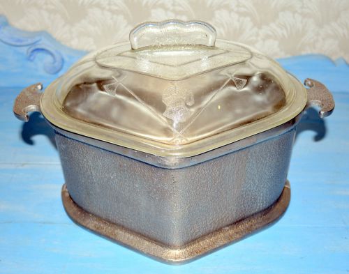 Vintage guardian service aluminum cookware,triangle shape, pan with glass lib for sale