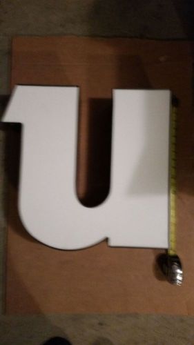 Box letter U from large Quiznos Sign