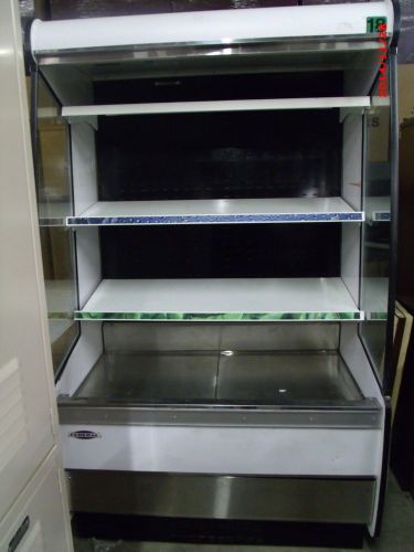 USED FEDERAL RSSM4785C OPEN DISPLAY SELF-SERVE REFRIGERATED COOLER 71.25IN