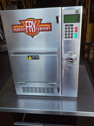 PERFECT FRY PFC 5700  W/ NEW CHARCOAL FILTER (ventless, fryer, autofry)