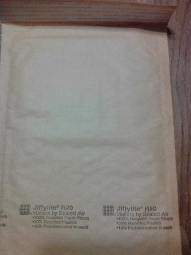 JIFFYLITE ~ BUBBLE MAILERS ~ SIZE R#0 6 X 10 (Package of 25)