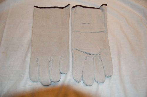 Pair of 12&#034; Welding Gloves