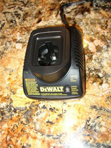DEWALT DW9118 Nicad Battery charger 7.2v-14.4v Like New