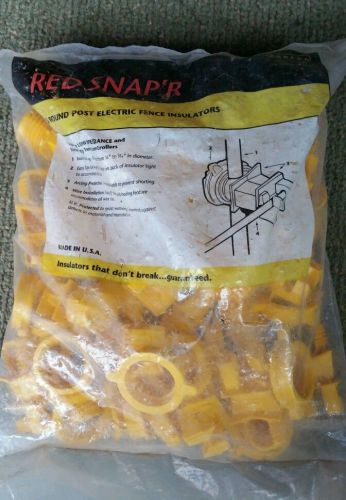 Electric Fence Insulators-Round Posts (1/4&#034;-9/16&#034;) 4 bags of 25pk Bag
