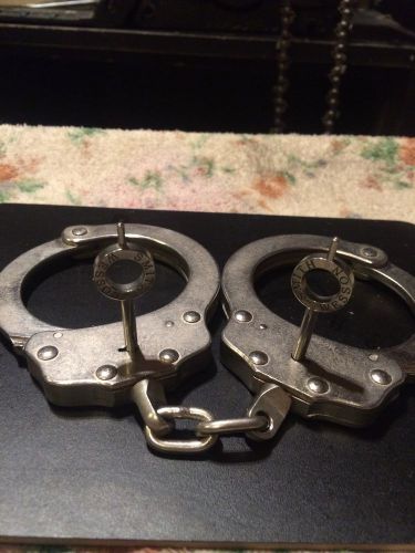 Peerless Model 700C Standard Chain Handcuffs