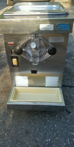 SANISERV A4071E SOFT SERVE ICE CREAM Machine
