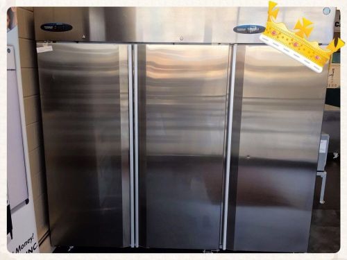 Commercial reach in box 3 door refrigerator divided sections hoshizaki cr3b-fs for sale