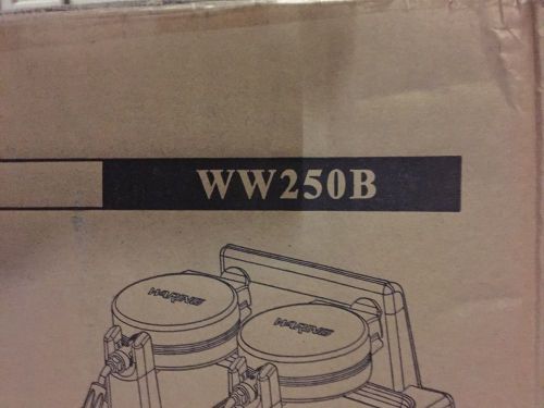NEW Waring, WW250B Commercial Double Belgian Waffle Iron / Maker, 208V