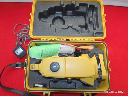 TOPCON DT-30 ELECTRONIC DIGITAL TRANSIT THEODOLITE AND HARD CASE,CHARGER,MANUAL