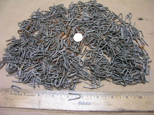 3/4&#034; Staples, 1 pound 11 ounce, Fencing Farm Livestock Poultry Wire Garden