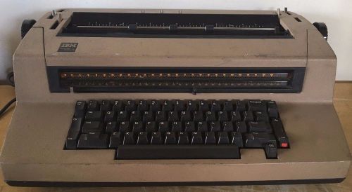 IBM Correcting Selectric III Dual Pitch Typewriter w/ Self Correction Key