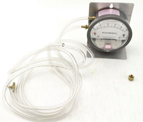 MAGNEHELIC Dwyer 2005C Differential Pressure Gage