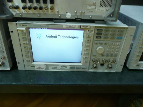 Agilent 8960 Series 10 Model ES515C WIreless communication test set USED