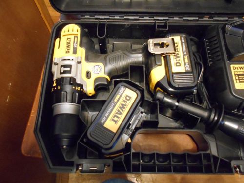 DeWALT Hammer Drill Kit