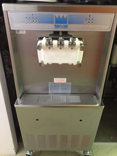 Taylor ice cream machine (339)-33