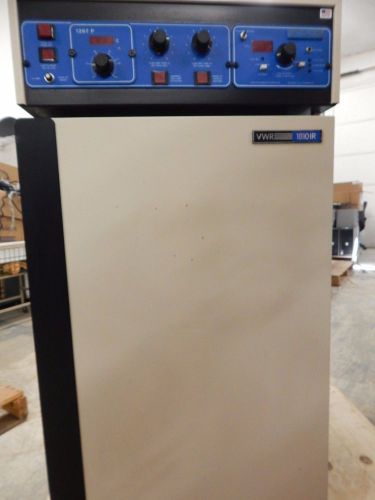 VWR Sheldon Manufacturing 1810R Water Jacketed CO2 Laboratory Incubator