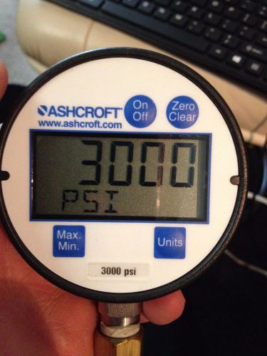 Ashcroft Digital pressure gauge 0-3000 psi