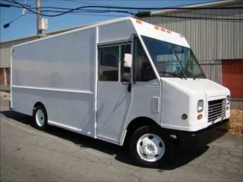 2006 workhorse 14 ft step van food truck gasoline engine automatic trans for sale