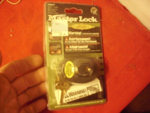 Master Lock 90DSPT Gun Lock  Keyed Different
