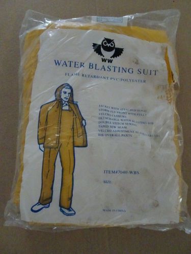 Water blasting suits-flame retardant for sale