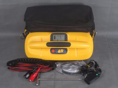 Vivax metrotech loc-10tx 10 watt transmitter &amp; vx200-4 battery w/ accessories for sale