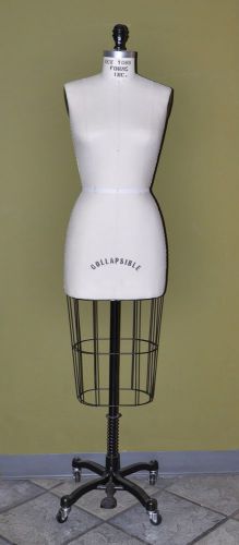 New York Form - Missy Dress Form Size 4 *** DRESSFORM MADE IN USA ***
