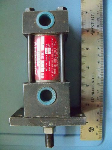 Mosier Air Serv Pneumatic Cylinder J333A1 1 1/2 bore 1&#034; stroke 250 psi