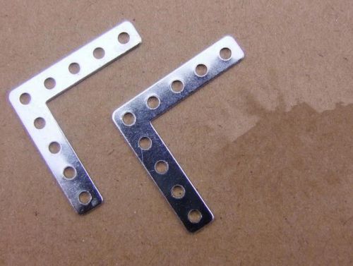 Right Angle 9 Hole Iron Plate Piece Micro Architecture Model DIY K364