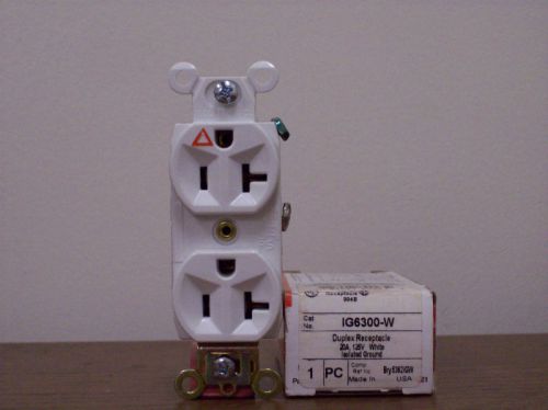 9 P&amp;S ISOLATED GROUND DUPLEX RECEPTACLES # IG6300-W