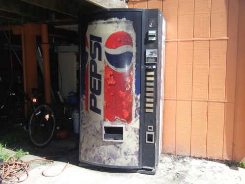 Dixie Narco 368 Pepsi Cola Soda Vending Machine DN368 8 Selection Bottles &amp; Cans