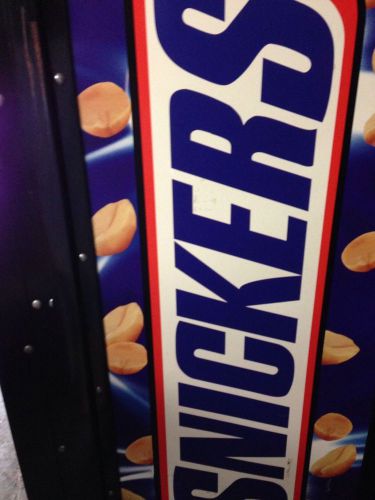 Refrigerated SNACK CANDY VENDING MACHINE-VENDO-669-SNICKERS-EXTRA INCOME