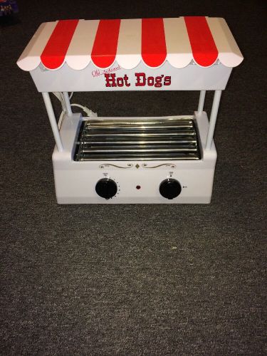 Nostalgia Electrics Old Fashioned Hot Dog Sausage Roller Grill