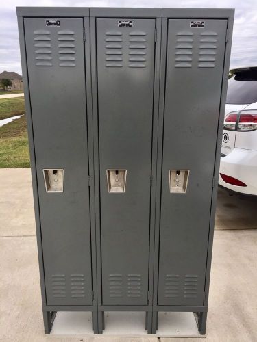 Hallowell 3 Metal Industrial Strength Lockers storage Units