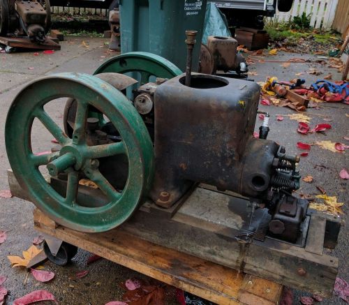New price! fairbanks morse hit miss gas engine antique flywheel motor 1 1/2 hp. for sale