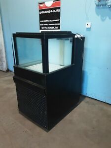 &#034;MARINELAND ML-23SL &#034; COMMERCIAL HD 55gl LOBSTER/LIFE SEAFOOD MERCHANDISING TANK