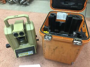 WILD HEERBRUGG T2002 THEOMAT W/ DISTOMAT D1 1000