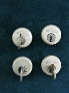 Lot of 4 Vintage Aloora Lock Cylinders with 3 Yale Keys - Locksmith.