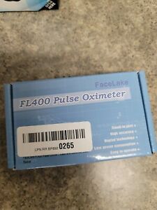 FaceLake FL400 Pulse Oximeter w/Carrying Case