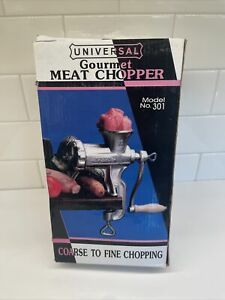 UNIVERSAL GOURMET MEAT CHOPPER GRINDER Coarse to Fine MODEL 301 Original Box