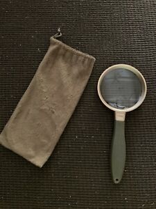 Dritz 3 1/4” Ergonomic Handle Magnifier