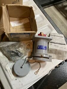 Cooper Crouse Hinds CDR1034 100A Power Mate Receptacle