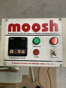 Moosh pedal operated tube sealer