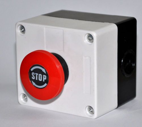 New emergency stop pushbutton switch control 10a no+nc with box for sale