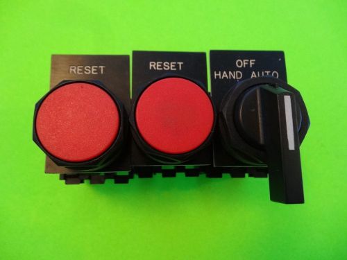 Cutler hammer e22b1 red push buttons &amp; 3 position selector switch e22b2 for sale