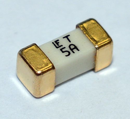 50x Littelfuse 0452005.MRL Surface Mount 5A Fuses 0452005