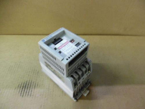 Allen bradley ip20 drive, 160-ba02nsf1, sn: 108618, 380-460 volts, .75 hp, used for sale