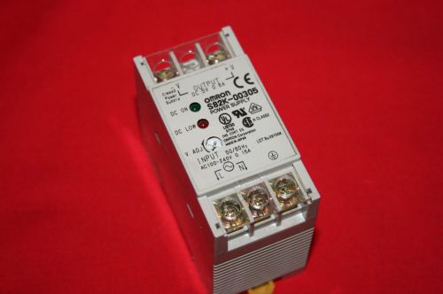 Omron S82K-00305 Power Supply 100-240VAC to 5VDC 0.6A