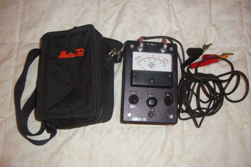 MODEL MT -8455 VOLT-OHMETER AND CARRYING CASE CLOTH.1991 Ameritech tel co.