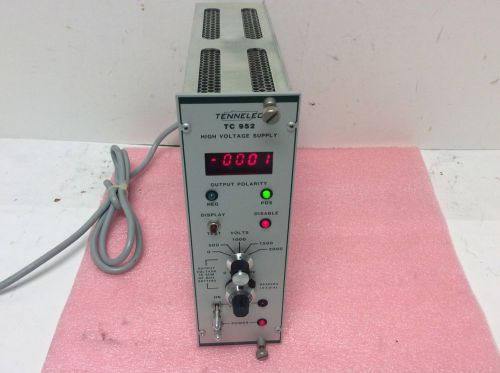TENNELEC TC 952 High Voltage Power Supply  0 to 2000 Volts NIM Computer Module