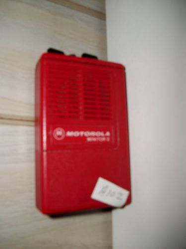 MOTOROLA MINITOR 2 RED VHF PAGER              ( A102 )